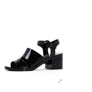 American apparel jelly shoes