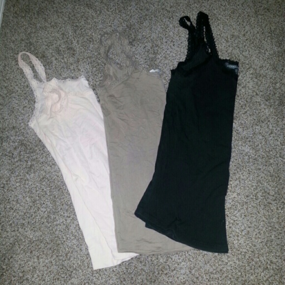 Set of 3 victorias secret tanks