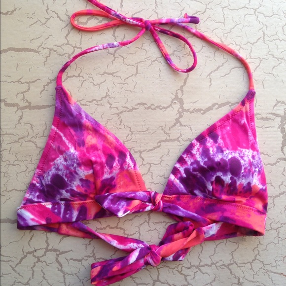 Victoria's Secret Tops - Victoria's Secret tie dye bikini top