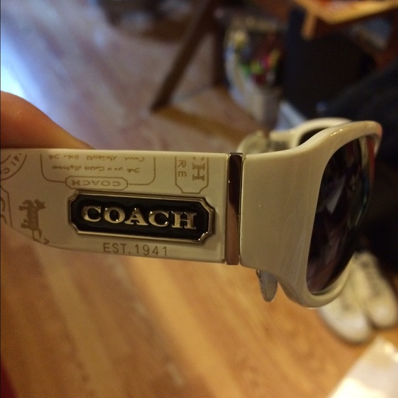 WHITE COACH ✨AUTHENTIC✨ SUNGLASSES
