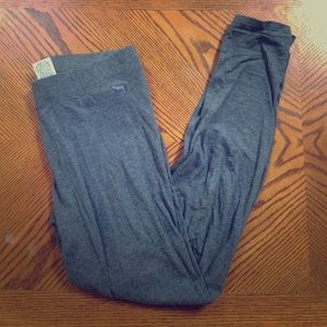 Charcoal grey VS leggings