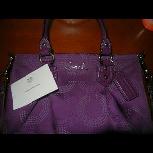 Authentic Coach crossbody