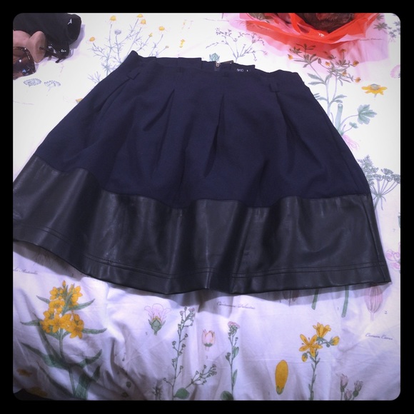 Very J Dresses & Skirts - Skirt