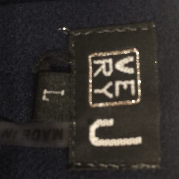 Skirt - Picture 2 of 2