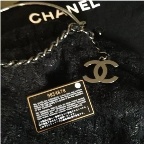 Authentic Chanel Tweed Black Bag - Picture 3 of 7