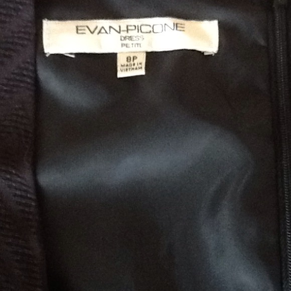 LBD - Picture 2 of 4