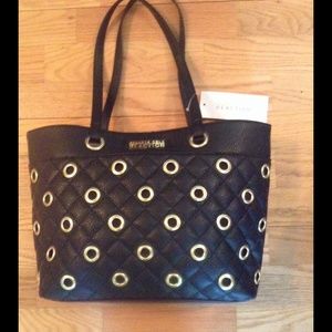 Kenneth Cole Reaction black purse