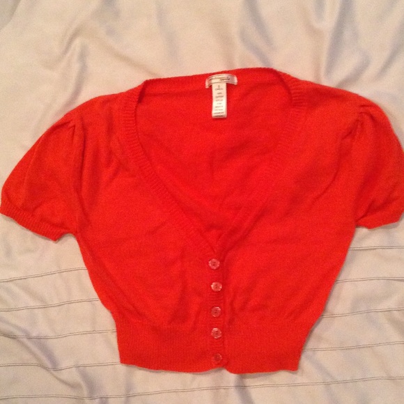 Cropped sweater
