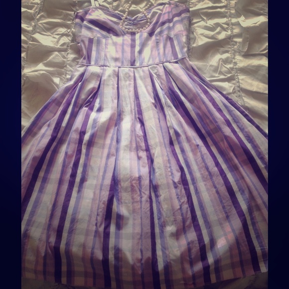 SOLD!!!1950s style dress. Midi dress. Skater dress