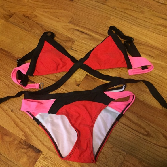 Body con bandage bikini- NWOT
