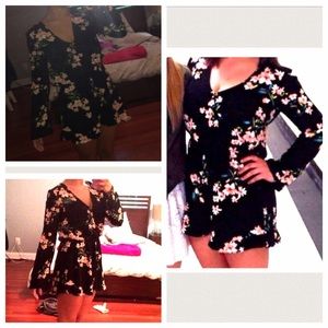 Urban Outfitters Romper🚨+FREE MATCHING EARRINGS🚨