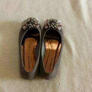 Gray ballet flats