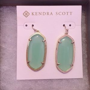 Kendra Scott Elle in Chalcedony *ON HOLD*