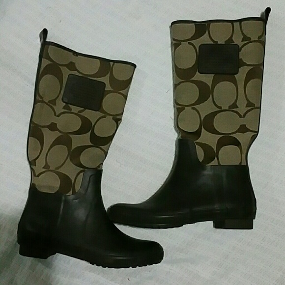 ❎SOLD❎Snow and Rain coach boots - Picture 2 of 4
