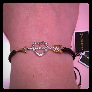💯%Auth JUICY COUTURE Heart & Arrow Bracelet-Black