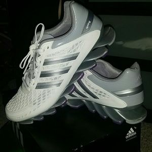 Women's Adidas Springblade
