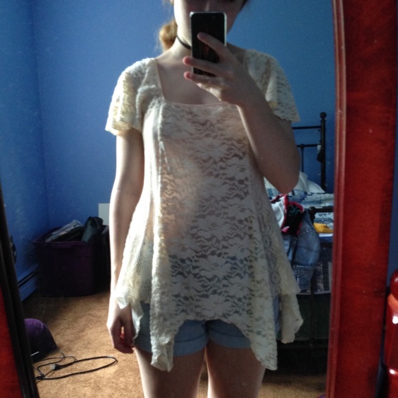 gorgeous lace top