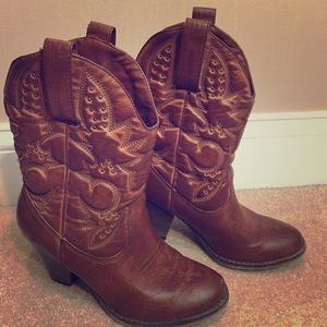 Heeled Boots
