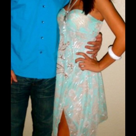 Sea foam dress with sequin detailing - Picture 2 of 2