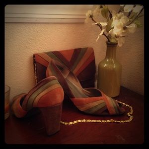 Bellini Suede Open-toed Pumps & Chain Purse