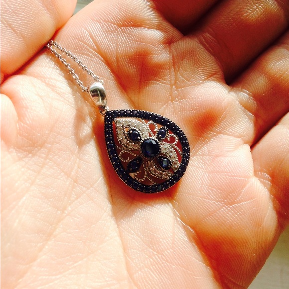 Ceylon & White Sapphire Necklace - Picture 3 of 3