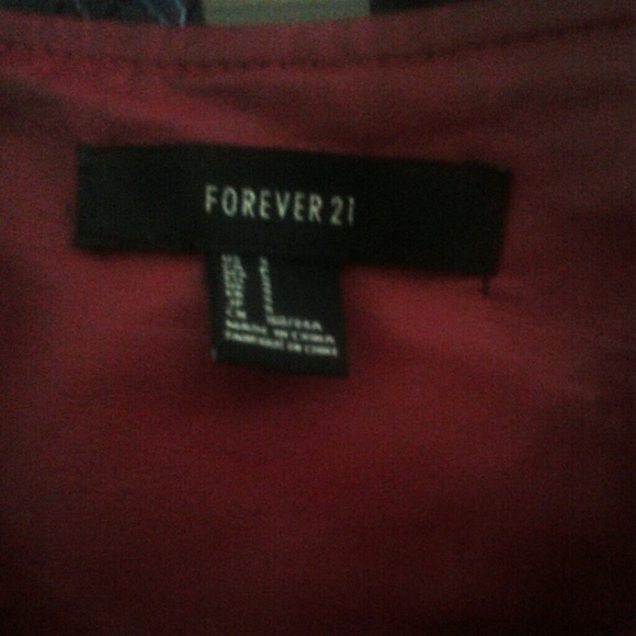 Red jacket - Picture 3 of 3