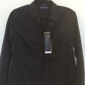 Size M Jones New York Black fitted button down