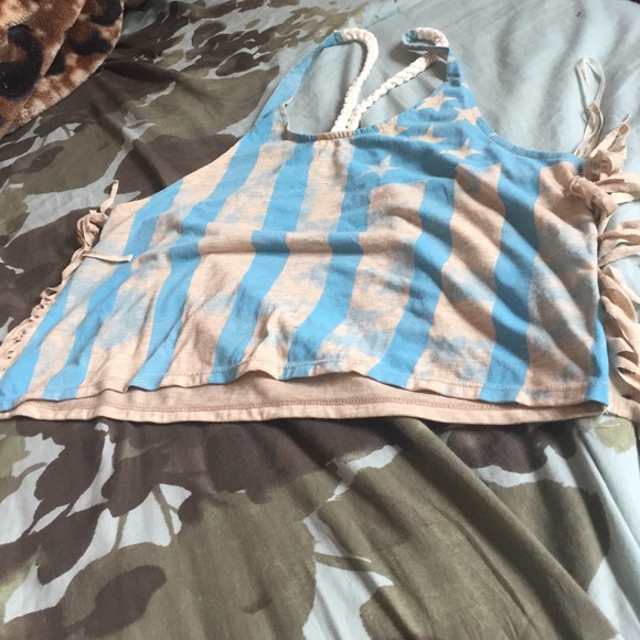 Lovely tank forever 21