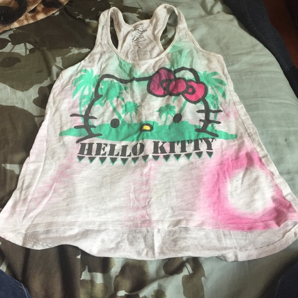 Hello kitty tank