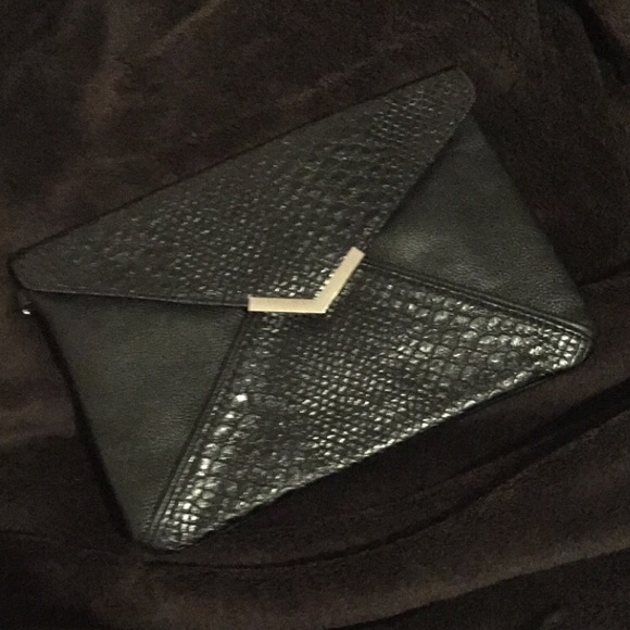 NWOT black snake skin clutch