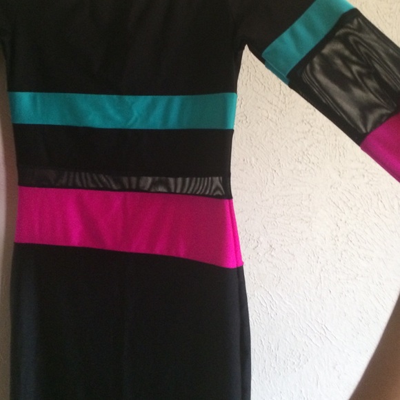 Mesh Dress - Picture 2 of 4