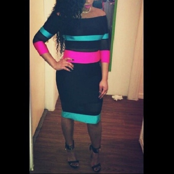 Mesh Dress - Picture 4 of 4