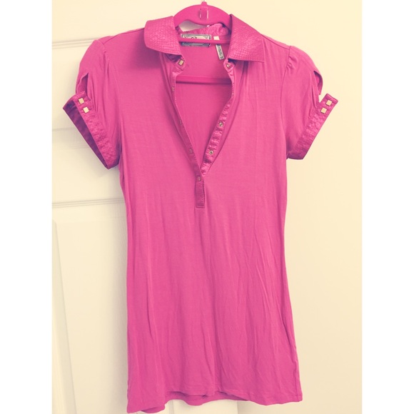 Guess top