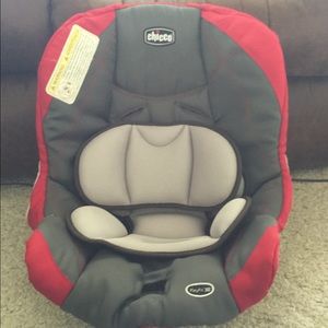 Chicco keyfit30 car seat cover and pads