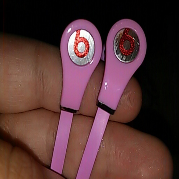 Beats - Picture 2 of 3