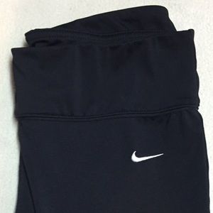 Small Nike yoga pants