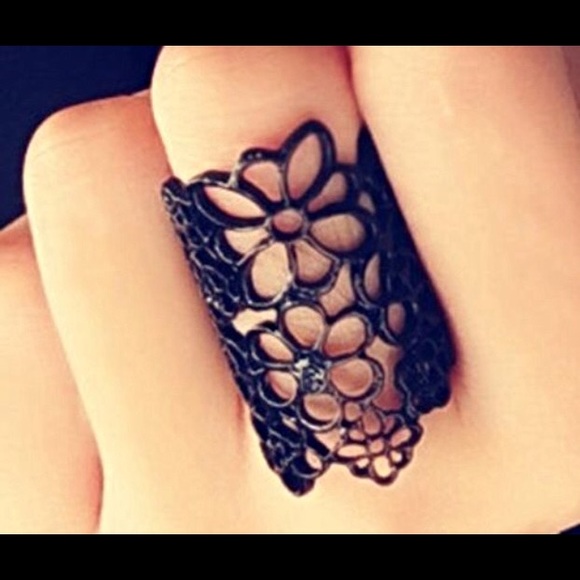 Ring sets - Picture 2 of 2