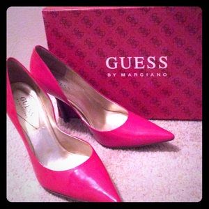 GUESS By Marciano