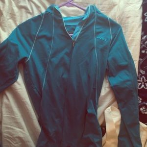 Oasics running sweater! No damage anywhere!