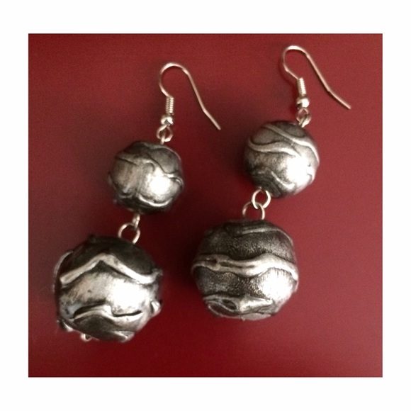 Metal-Looking Earrings Without the Weight