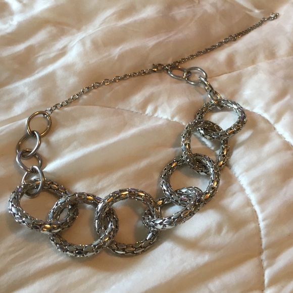 Chain link necklace from body central