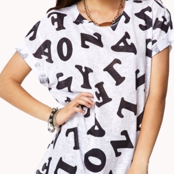 Forever 21 Boxy Oversized Letter Tee (size Small) - Picture 1 of 4