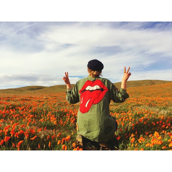 Closet is closed 🔥💔 Please read caption - Picture 8 of 10