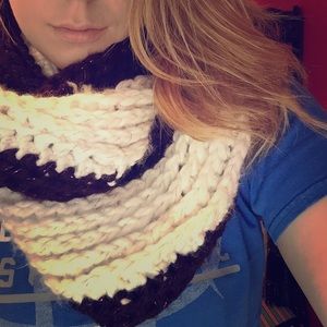 Any color infinity cotton scarf you want,handmade!