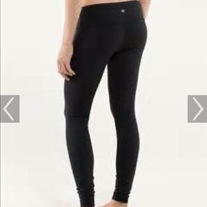 Classic lululemon wonder under