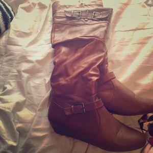 Crime brown boots with 1 inch wedge size 10! $12!