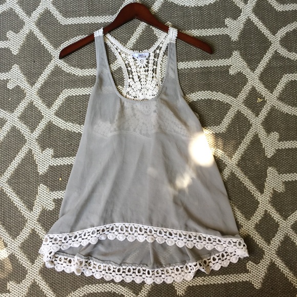 Light Grey Lace Razorback