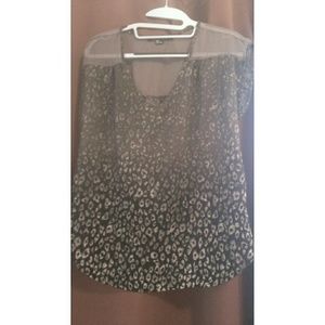 Forever 21 grey shirt