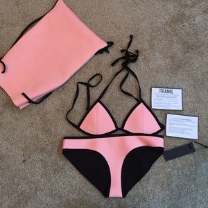 Brand NWOT Authentic Triangl Bikini, Coral