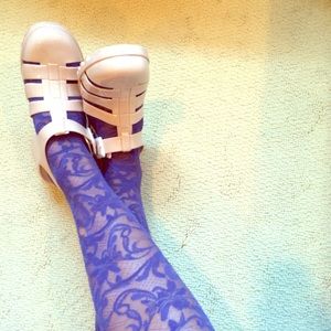 Purple Lacy tights